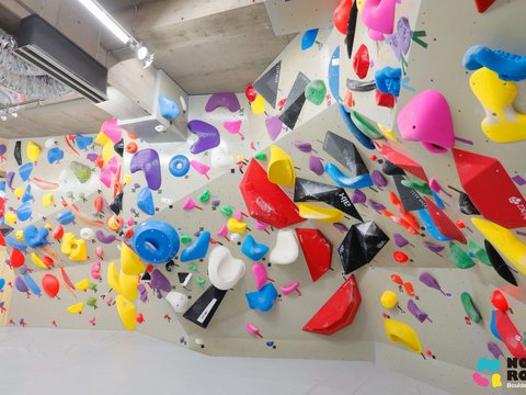 NOBOROCK 渋谷店のボルダリングウォール